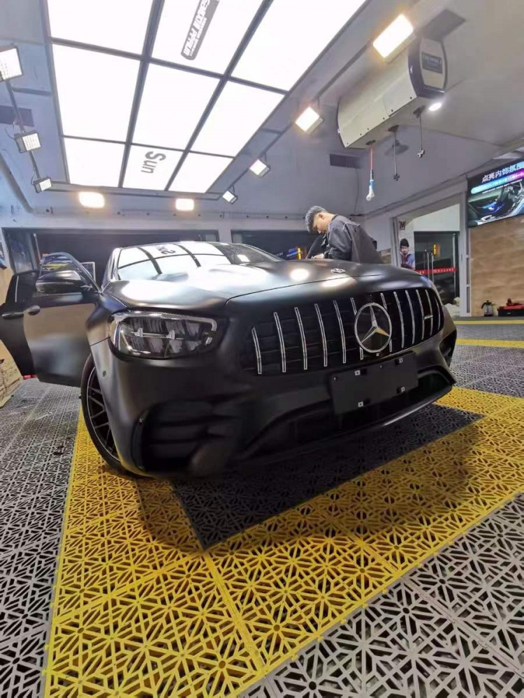 Решетка радиатора Mercedes W213 Amg хром 