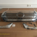 Решетка радиатора с LED огнями для Toyota LC 200